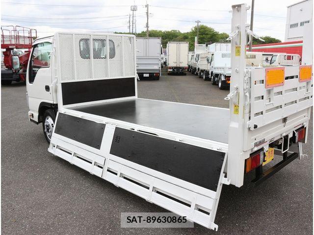 Isuzu ELF TRUCK 2015-11 6611696-21