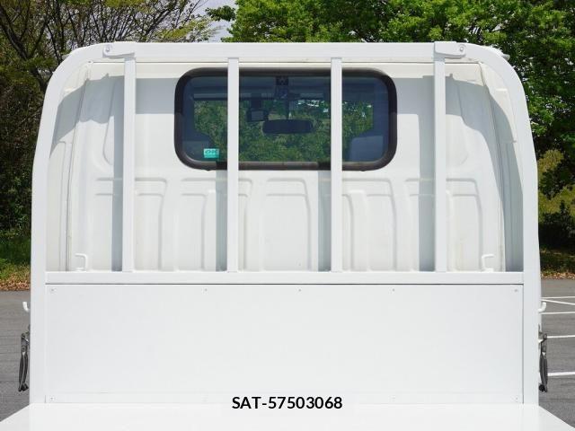 Isuzu ELF TRUCK 2017-02 6611703-11