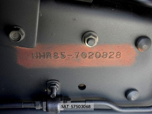 Isuzu ELF TRUCK 2017-02 6611703-14