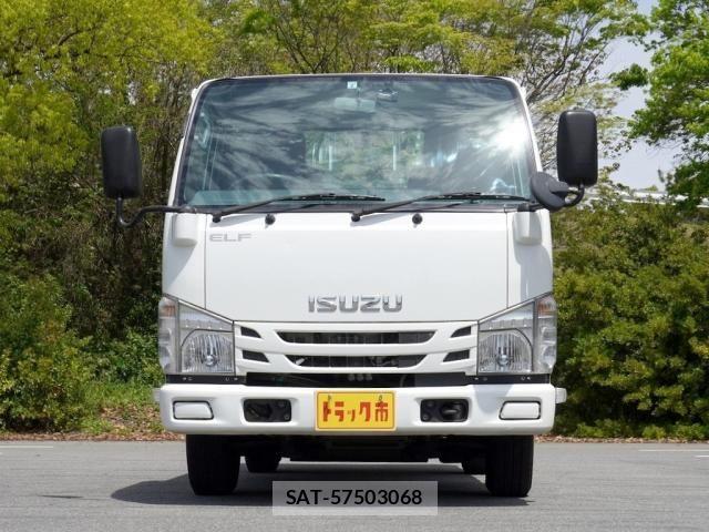 Isuzu ELF TRUCK 2017-02 6611703-5