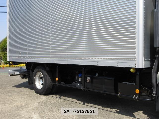 Isuzu ELF TRUCK 2020-03 6611669-10