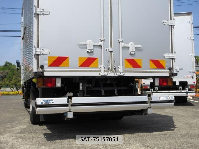 Isuzu ELF TRUCK 2020-03 6611669-21