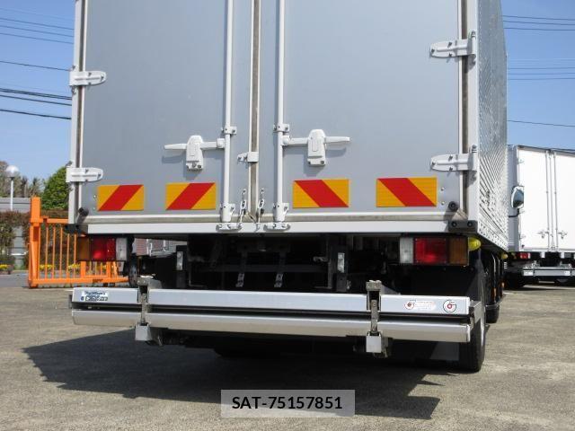 Isuzu ELF TRUCK 2020-03 6611669-22