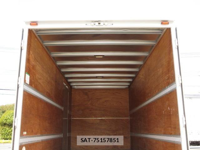 Isuzu ELF TRUCK 2020-03 6611669-23