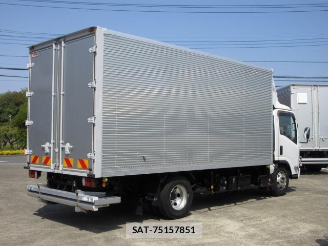 Isuzu ELF TRUCK 2020-03 6611669-2