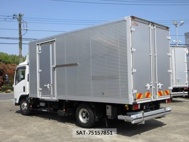 Isuzu ELF TRUCK 2020-03 6611669-3