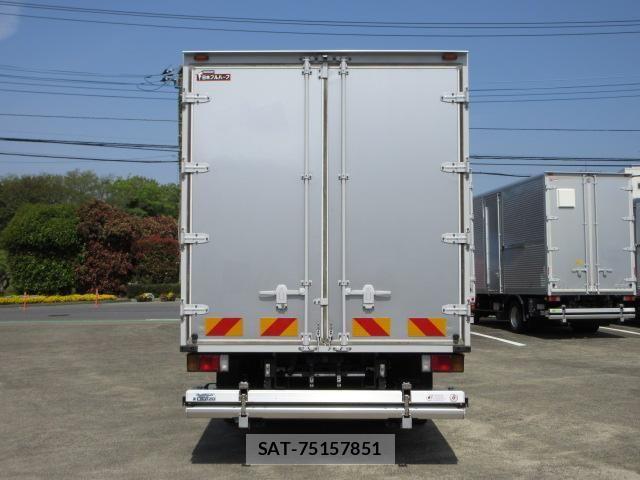 Isuzu ELF TRUCK 2020-03 6611669-5