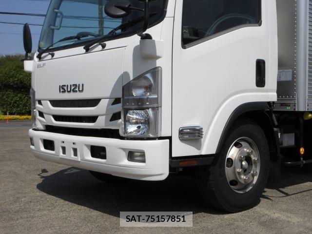 Isuzu ELF TRUCK 2020-03 6611669-6