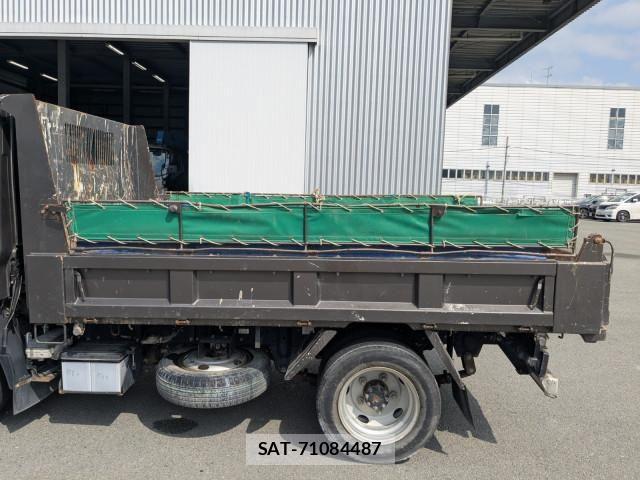 Isuzu ELF TRUCK 2019-04 6611687-10