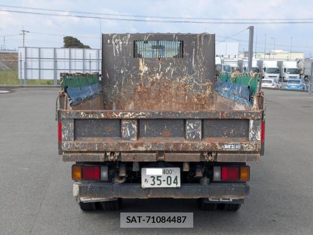 Isuzu ELF TRUCK 2019-04 6611687-4