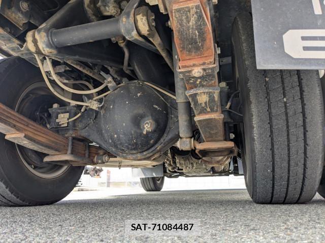 Isuzu ELF TRUCK 2019-04 6611687-8