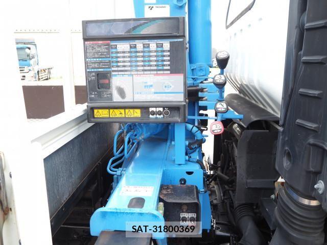 Isuzu ELF TRUCK 2011-01 6611668-9