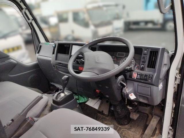 Isuzu ELF TRUCK 2016-05 6611683-12