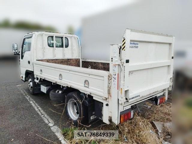Isuzu ELF TRUCK 2016-05 6611683-4