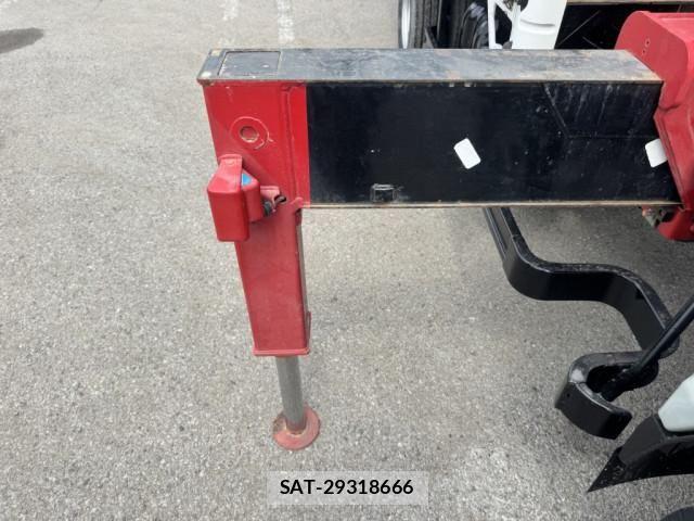 Isuzu ELF TRUCK 2018-10 6611667-17