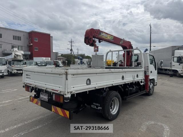Isuzu ELF TRUCK 2018-10 6611667-2