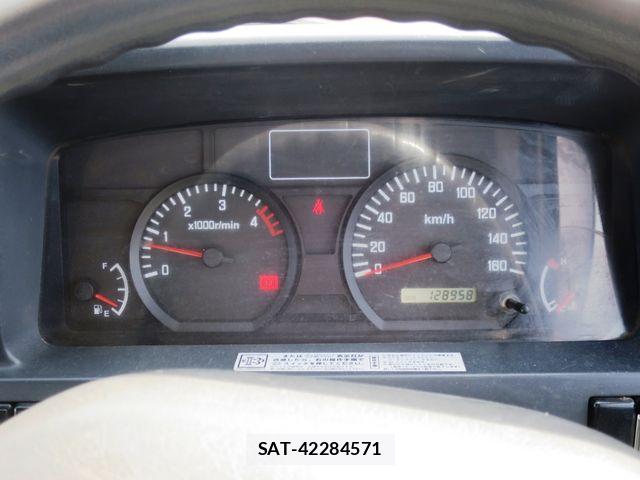 Isuzu ELF TRUCK 2011-09 6611699-14