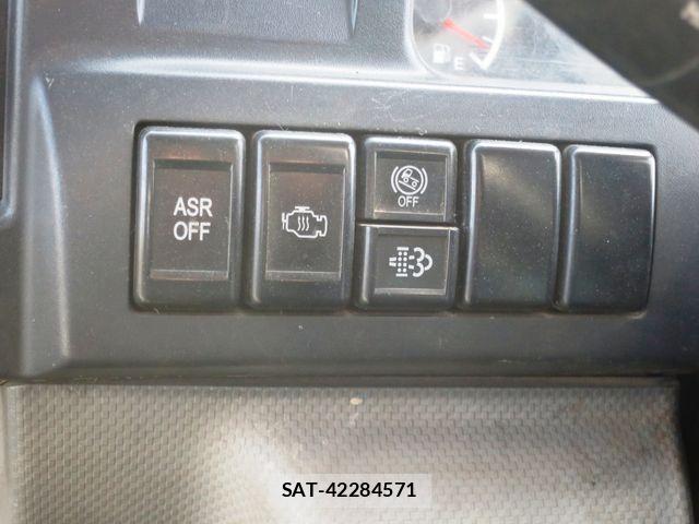 Isuzu ELF TRUCK 2011-09 6611699-18
