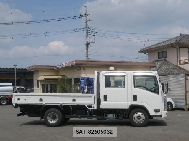 Isuzu ELF TRUCK 2012-10 6611671-1