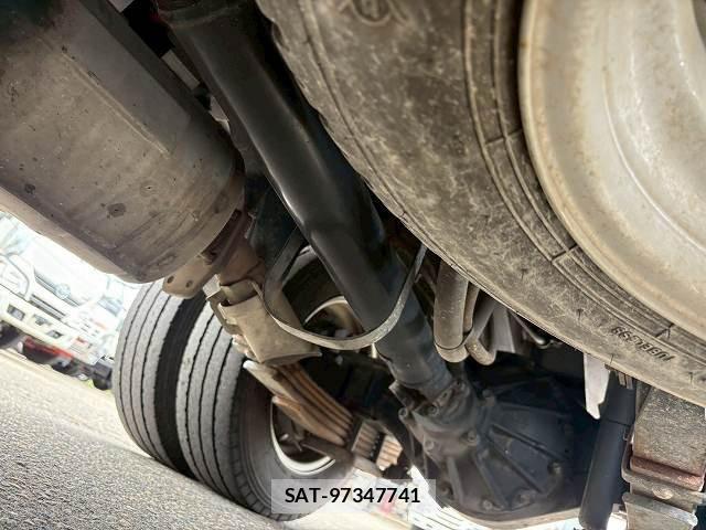 Isuzu ELF TRUCK 2021-02 6611673-23