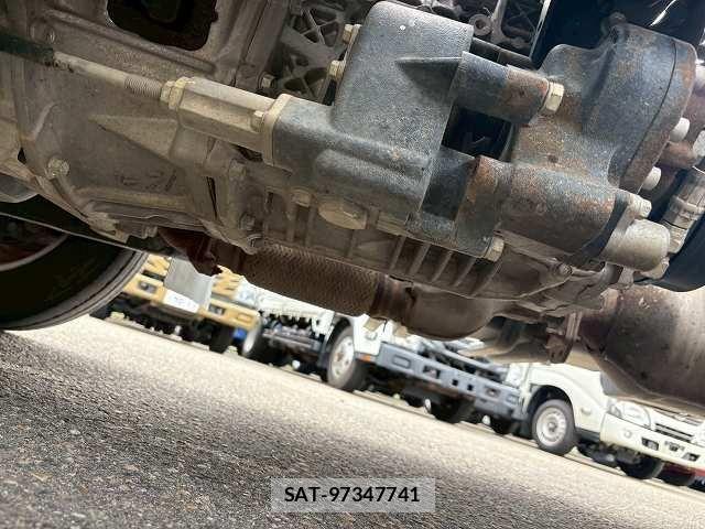 Isuzu ELF TRUCK 2021-02 6611673-24