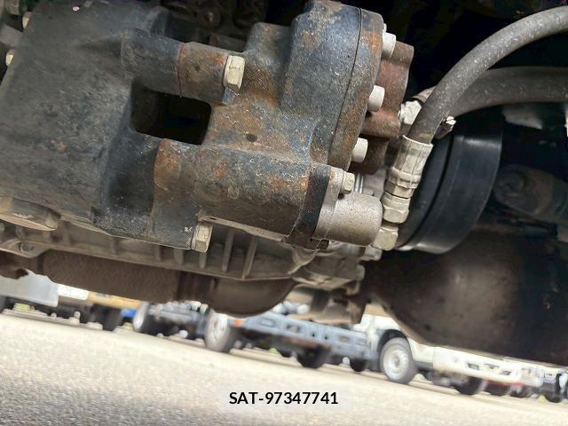 Isuzu ELF TRUCK 2021-02 6611673-25