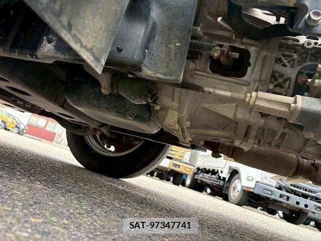 Isuzu ELF TRUCK 2021-02 6611673-26