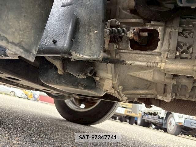 Isuzu ELF TRUCK 2021-02 6611673-27