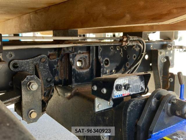 Isuzu ELF TRUCK 2018-12 6611655-13