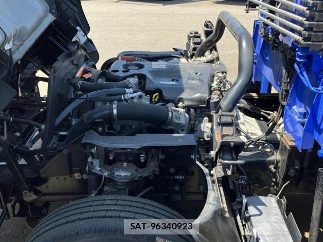 Isuzu ELF TRUCK 2018-12 6611655-16