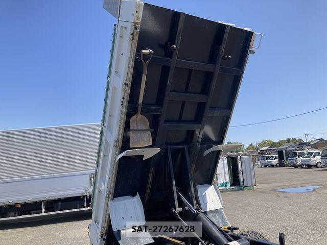 Isuzu ELF TRUCK 2019-10 6641517-11