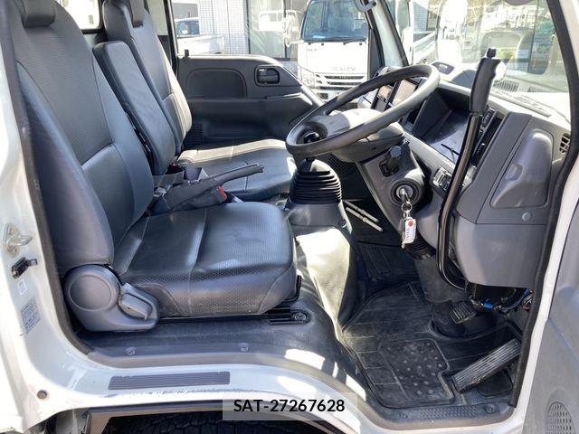 Isuzu ELF TRUCK 2019-10 6641517-7