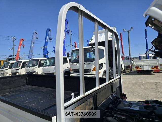 Isuzu ELF TRUCK 2019-03 6641516-10