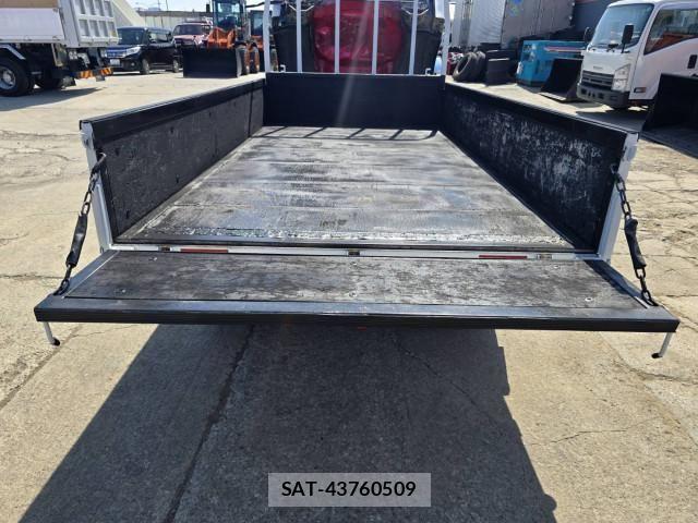 Isuzu ELF TRUCK 2019-03 6641516-13