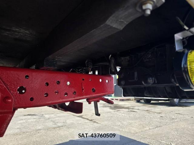 Isuzu ELF TRUCK 2019-03 6641516-19