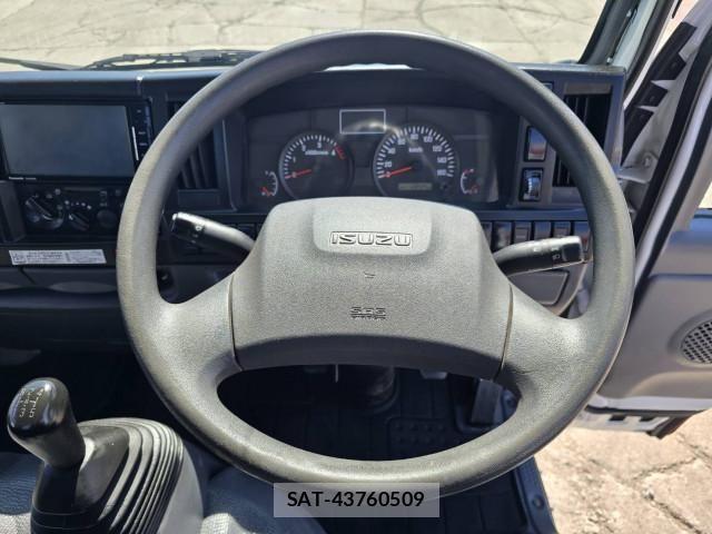 Isuzu ELF TRUCK 2019-03 6641516-25