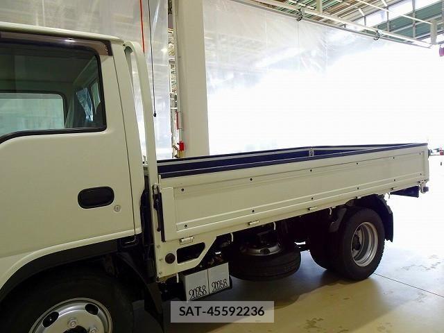 Isuzu ELF TRUCK 2021-02 6641514-22