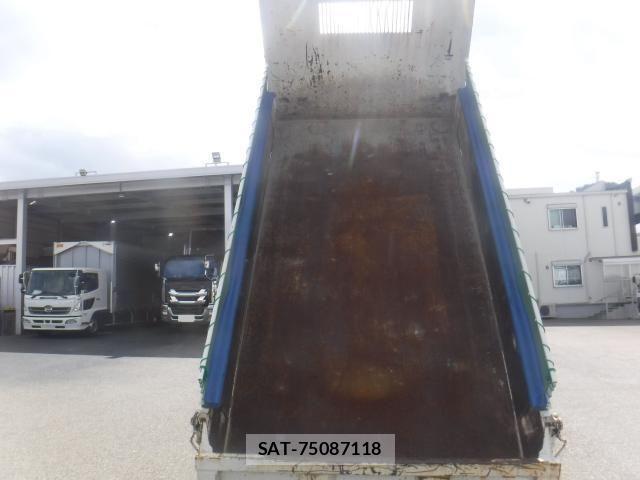Isuzu ELF TRUCK 2018-12 6641515-12
