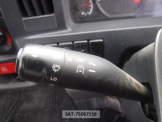 Isuzu ELF TRUCK 2018-12 6641515-25