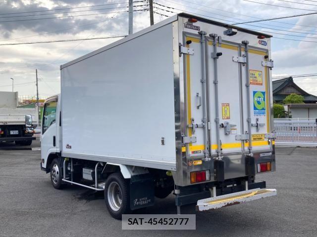 Isuzu ELF TRUCK 2016-07 6641521-3