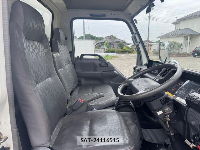 Isuzu ELF TRUCK 2005-02 6671215-13