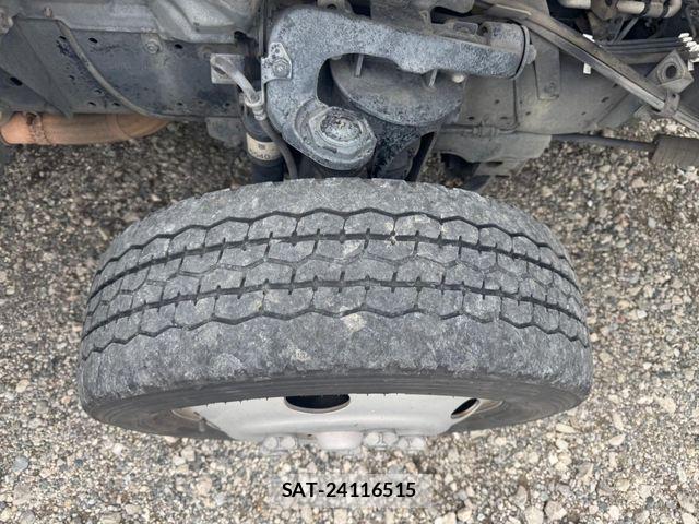 Isuzu ELF TRUCK 2005-02 6671215-20