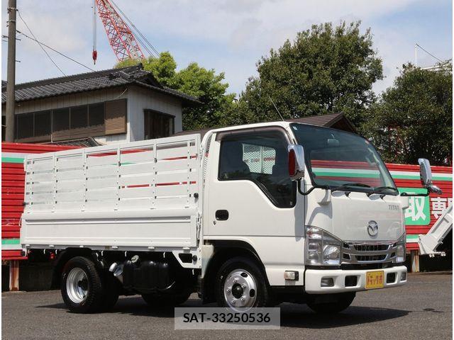 Isuzu ELF TRUCK 2013-02 6671213-17