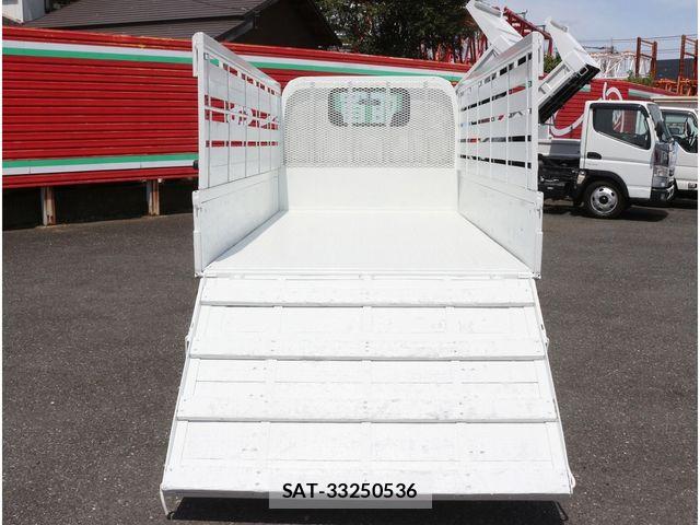 Isuzu ELF TRUCK 2013-02 6671213-19
