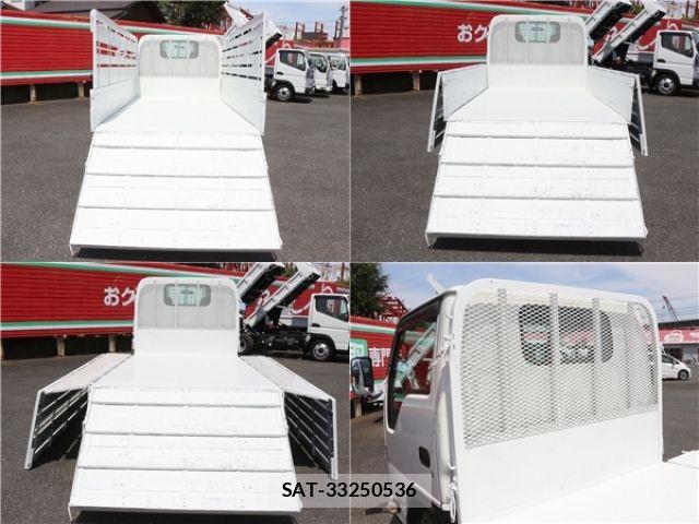 Isuzu ELF TRUCK 2013-02 6671213-6