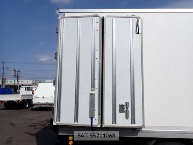 Isuzu ELF TRUCK 2018-02 6675834-18