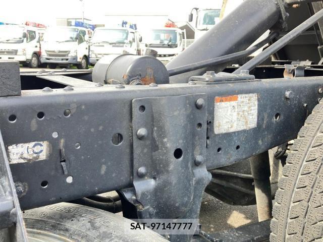 Isuzu ELF TRUCK 2018-03 6675828-13