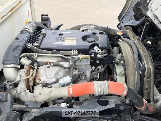 Isuzu ELF TRUCK 2018-03 6675828-17