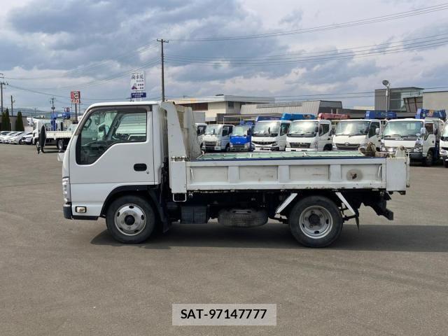 Isuzu ELF TRUCK 2018-03 6675828-6