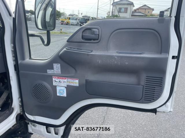 Isuzu ELF TRUCK 2014-06 6675813-26